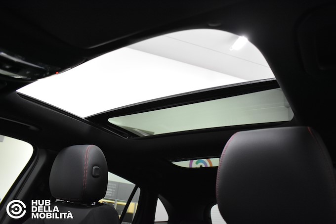 MERCEDES-BENZ GLA 200 d Automatic 4Matic AMG Line Premium Plus